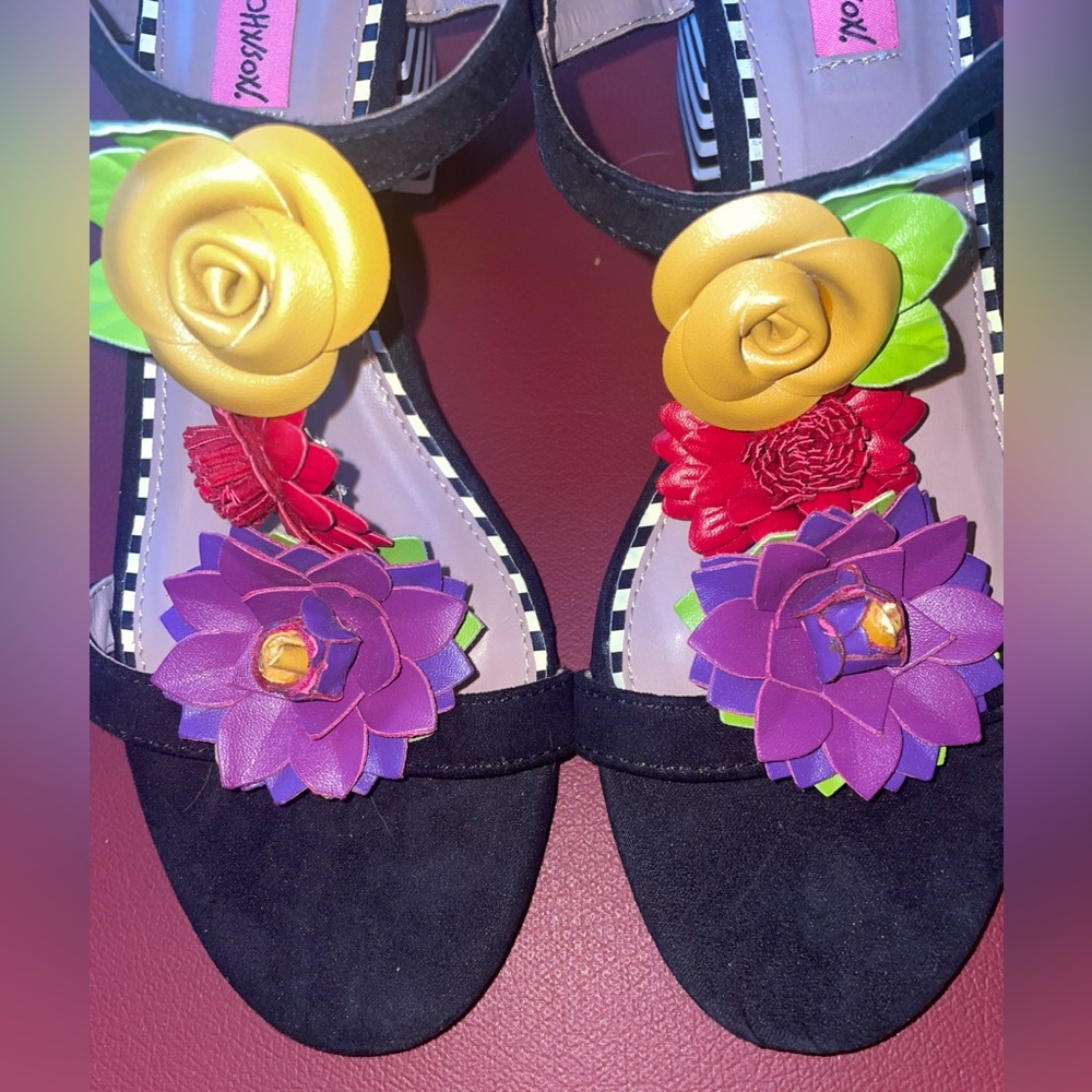 Betsey Johnson Black Sandals with Colorful Floral Accents - Picture 3 of 12